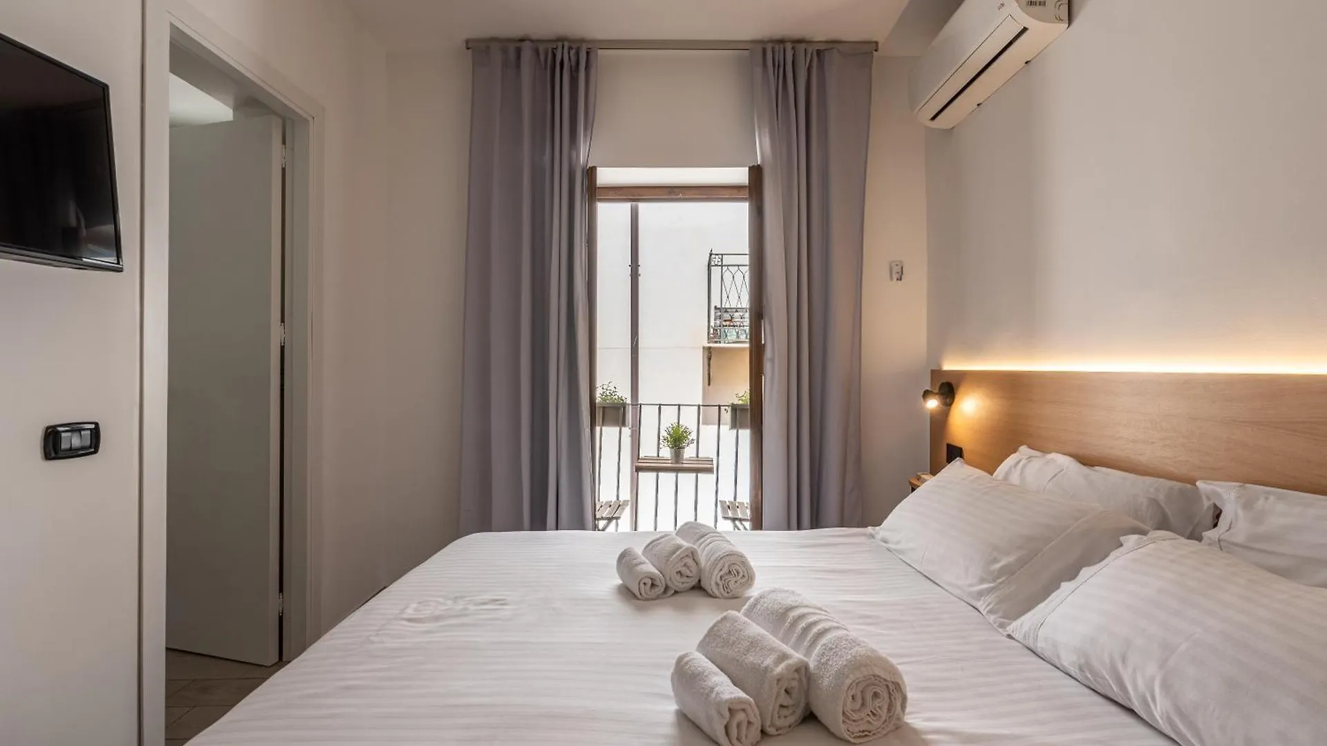 Apartment Naos Home - Alle Spalle Del Teatro Massimo Palermo